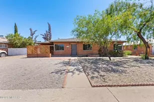 4834 E Cecelia St, Tucson, AZ 85711 - Photo 2