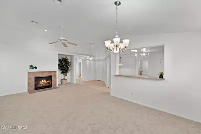 1755 N VÃ­a Cananea, Green Valley, AZ 85614 - Photo 12