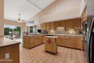 12390 E Avenida De La Vista Verde, Tucson, AZ 85749 - Photo 4