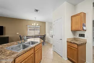 11161 W Flycatcher Dr, Marana, AZ 85653 - Photo 16