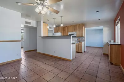 736 S Desert Steppes Drive, Tucson, AZ 85710 - Photo 14