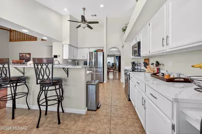 11781 N Dragoon Springs Drive, Tucson, AZ 85737 - Photo 14