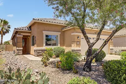 1388 W Camino Buenos Aires, Sahuarita, AZ 85629 - Photo 2