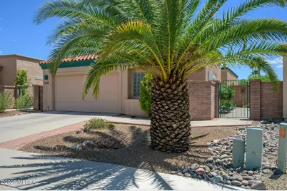 2025 W Amblemorn Drive, Green Valley, AZ 85622 - Photo 2