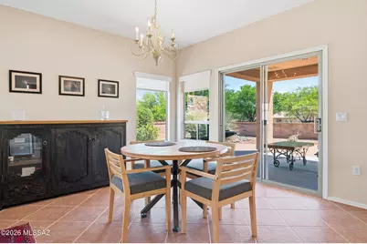 2025 W Amblemorn Drive, Green Valley, AZ 85622 - Photo 6