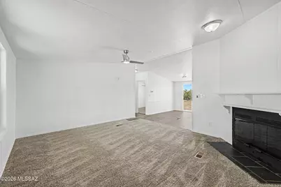 9240 S Honeysuckle Farm Trail, Tucson, AZ 85735 - Photo 4