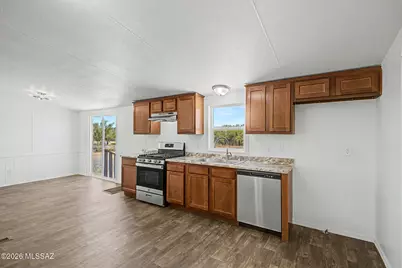 9240 S Honeysuckle Farm Trail, Tucson, AZ 85735 - Photo 10