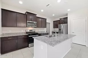 6787 E Paseo De Villalobos, Tucson, AZ 85756 - Photo 10