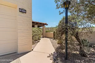 5406 N Camino de las Brisas, Tucson, AZ 85750 - Photo 4