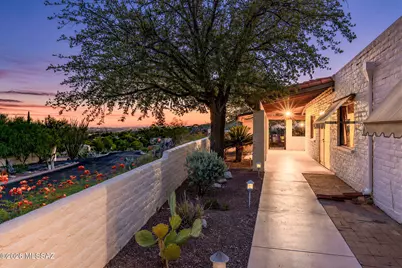5406 N Camino De Las Brisas, Tucson, AZ 85750 - Photo 1