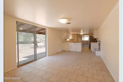 8042 E Mi Casita, Tucson, AZ 85715 - Photo 6