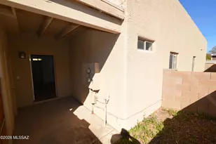 8535 E Seabury Ct, Tucson, AZ 85710 - Photo 8