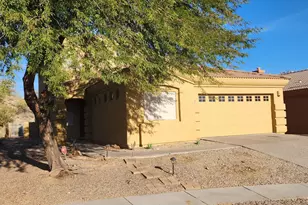 10706 N Hewitt Pl, Oro Valley, AZ 85737 - Photo 2