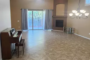 10706 N Hewitt Pl, Oro Valley, AZ 85737 - Photo 6