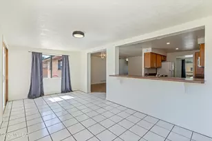 9750 E Lorain Pl, Tucson, AZ 85748 - Photo 14