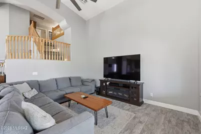 9205 N Sugar Foot Drive, Tucson, AZ 85743 - Photo 16