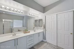 9205 N Sugar foot Dr, Tucson, AZ 85743 - Photo 20