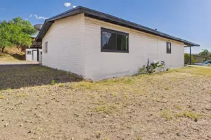 2076 N Calle Trinidad, Nogales, AZ 85621 - Photo 2