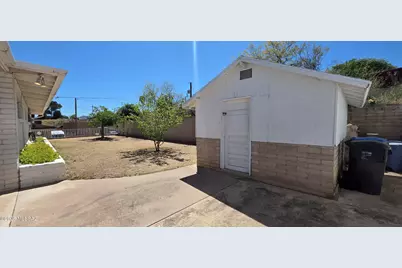 663 N Sonoita Avenue, Nogales, AZ 85621 - Photo 4