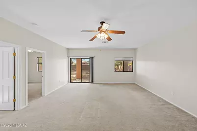 11856 W Fontenelle Drive, Marana, AZ 85653 - Photo 10