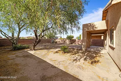 11856 W Fontenelle Drive, Marana, AZ 85653 - Photo 48