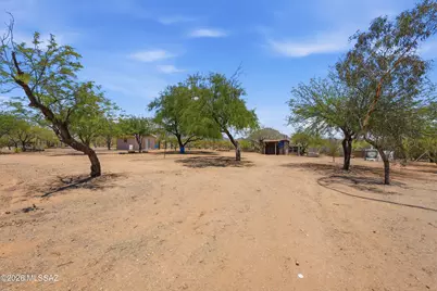 2301 S Hohokam Drive, Tucson, AZ 85735 - Photo 28