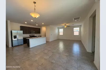 7838 S New Strike Way, Tucson, AZ 85747 - Photo 4
