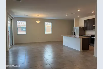 7838 S New Strike Way, Tucson, AZ 85747 - Photo 12