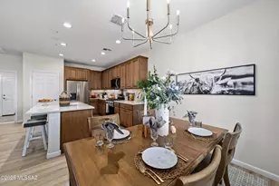 1820 N Banneker Ln, Green Valley, AZ 85614 - Photo 10