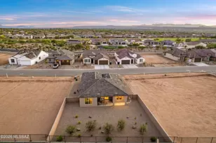 1820 N Banneker Ln, Green Valley, AZ 85614 - Photo 24