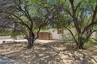 4868 E Edison Street, Tucson, AZ 85712 - Photo 4