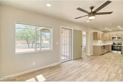 4146 E Flower Street, Tucson, AZ 85712 - Photo 8