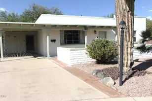 310 S Las Hamacas, Green Valley, AZ 85614 - Photo 1