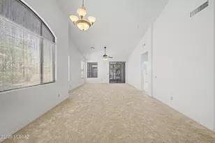 63752 E Holiday Dr, Tucson, AZ 85739 - Photo 8