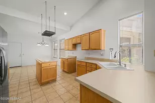 63752 E Holiday Dr, Tucson, AZ 85739 - Photo 28