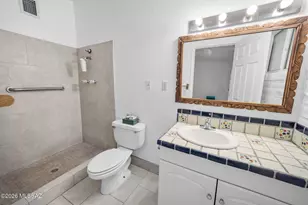 1812 N Arcadia Ave, Tucson, AZ 85712 - Photo 16