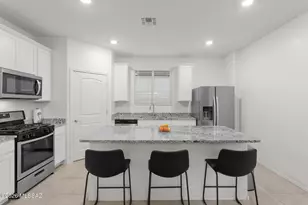 13166 E Iron Chief Dr, Tucson, AZ 85747 - Photo 4