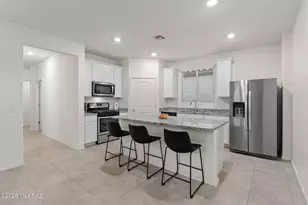 13166 E Iron Chief Dr, Tucson, AZ 85747 - Photo 6