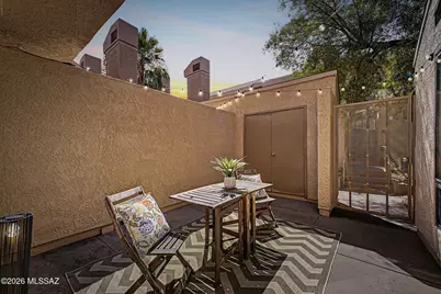 5675 N Camino Esplendora #7-141, Tucson, AZ 85718 - Photo 2