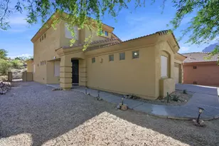 10706 N Hewitt Pl, Oro Valley, AZ 85737 - Photo 2