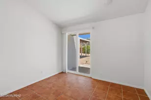 4936 N La CaÃ±ada Dr, Tucson, AZ 85704 - Photo 32