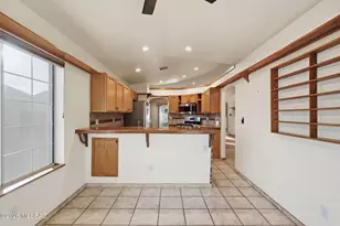 9161 N Clover Way, Tucson, AZ 85743 - Photo 10