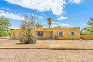 355 S Bryant Ave, Tucson, AZ 85711 - Photo 2