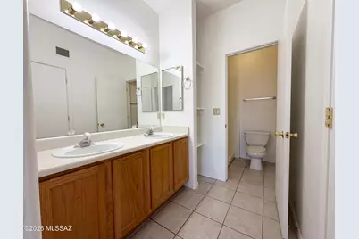 7855 E Roget Drive, Tucson, AZ 85710 - Photo 8