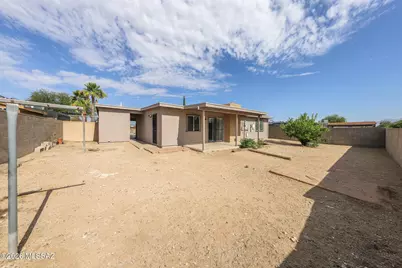 2327 E Honeysuckle Street, Tucson, AZ 85706 - Photo 32