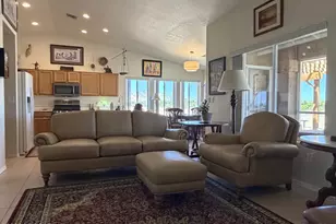 927 E Christmas Tree Ln, Pearce, AZ 85625 - Photo 8