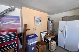 927 E Christmas Tree Ln, Pearce, AZ 85625 - Photo 32