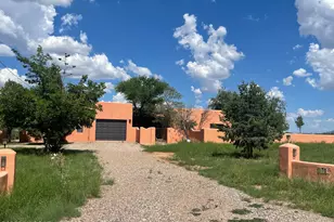 71 Holbrook Dr, Sonoita, AZ 85637 - Photo 2