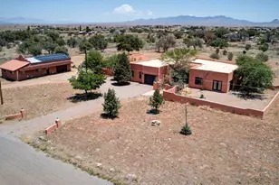 71 Holbrook Dr, Sonoita, AZ 85637 - Photo 2