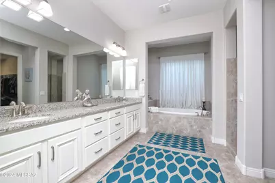 2542 N Woods End Place, Tucson, AZ 85749 - Photo 8
